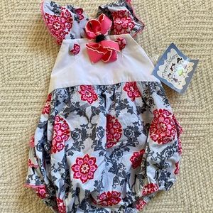 3 sisters bubble with bow